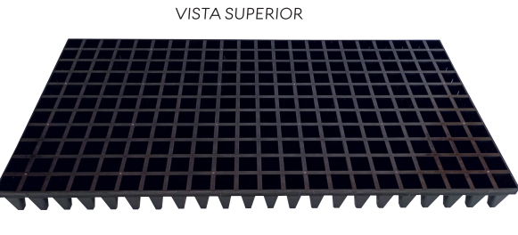 Charolas de Plástico Rígido para Germinacion de 242 Cavidades