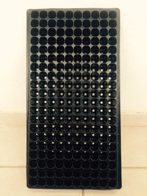 Charolas de Plástico Negro de 200 cavidades