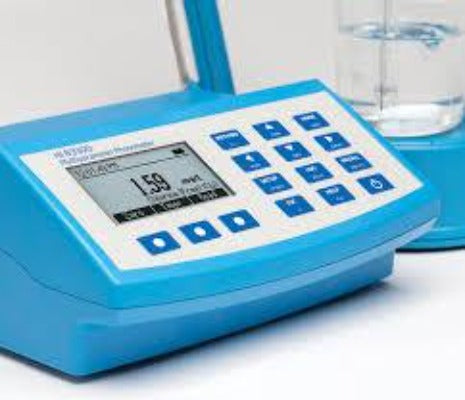 HI83325-01 - Fotómetro Multiparamétrico para Análisis de Nutrientes