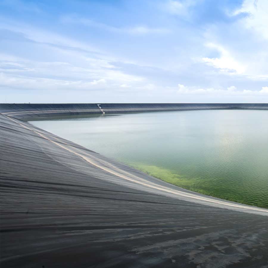 Lona DF 1300 gr PVC Alta Resistencia para Reservorios y Uso Industrial