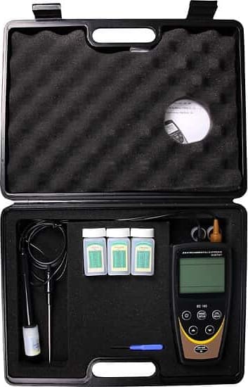 Oakton 35604-15 - Kit de medidor de conductividad portátil EC 100