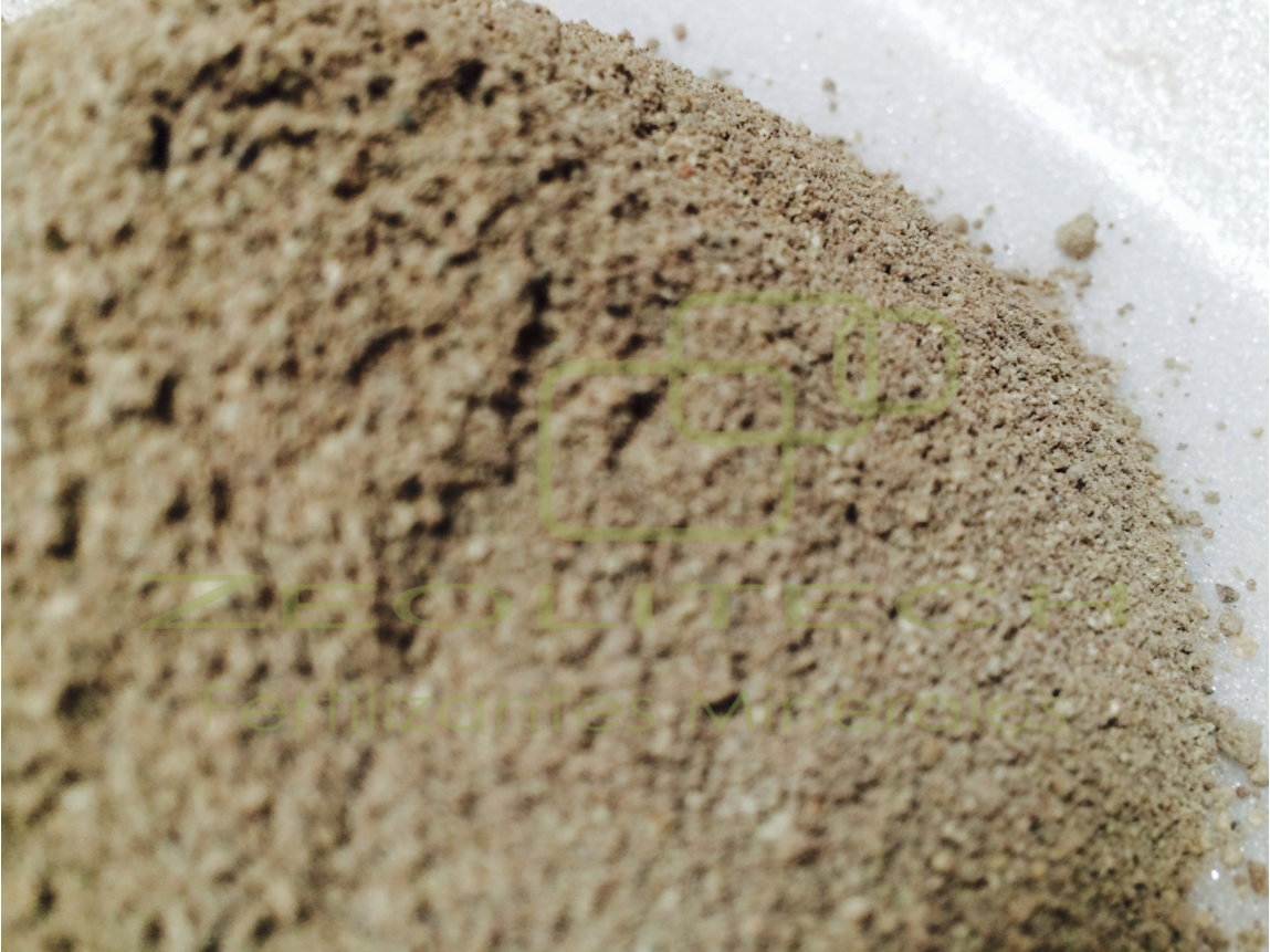 ZeoFert – Complejo mineral para fertirriego
