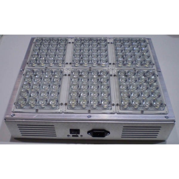 Apache Tech AT200 - Luces LED Blanco/Rojo 3:2