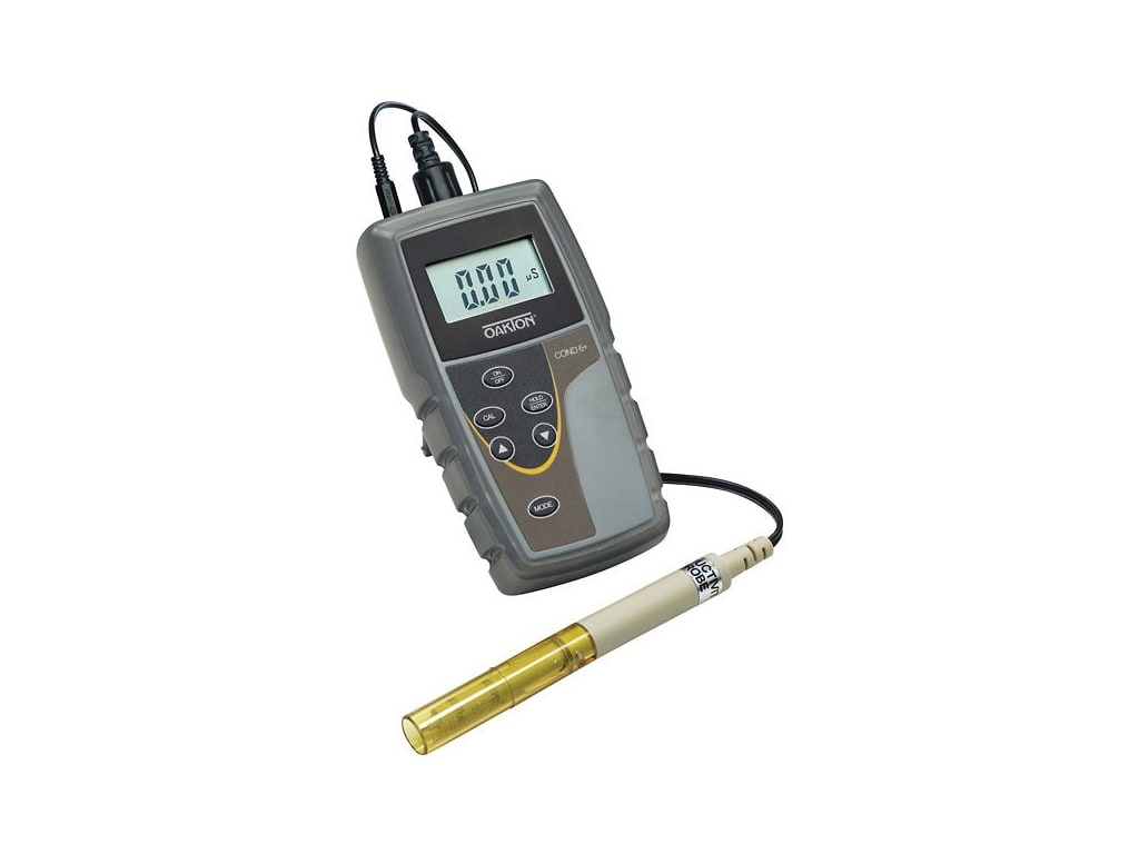 Oakton WD-35604-00 - Medidor de Conductividad con 6+