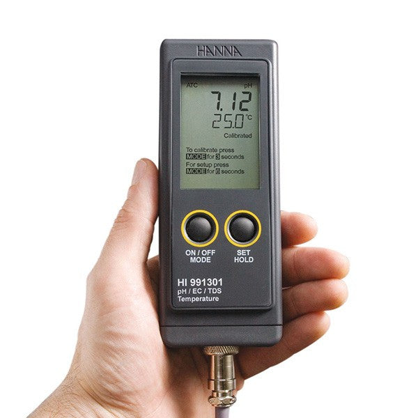 HI991301 - Medidor de pH/ C.E/ TDS y Temperatura Impermeable